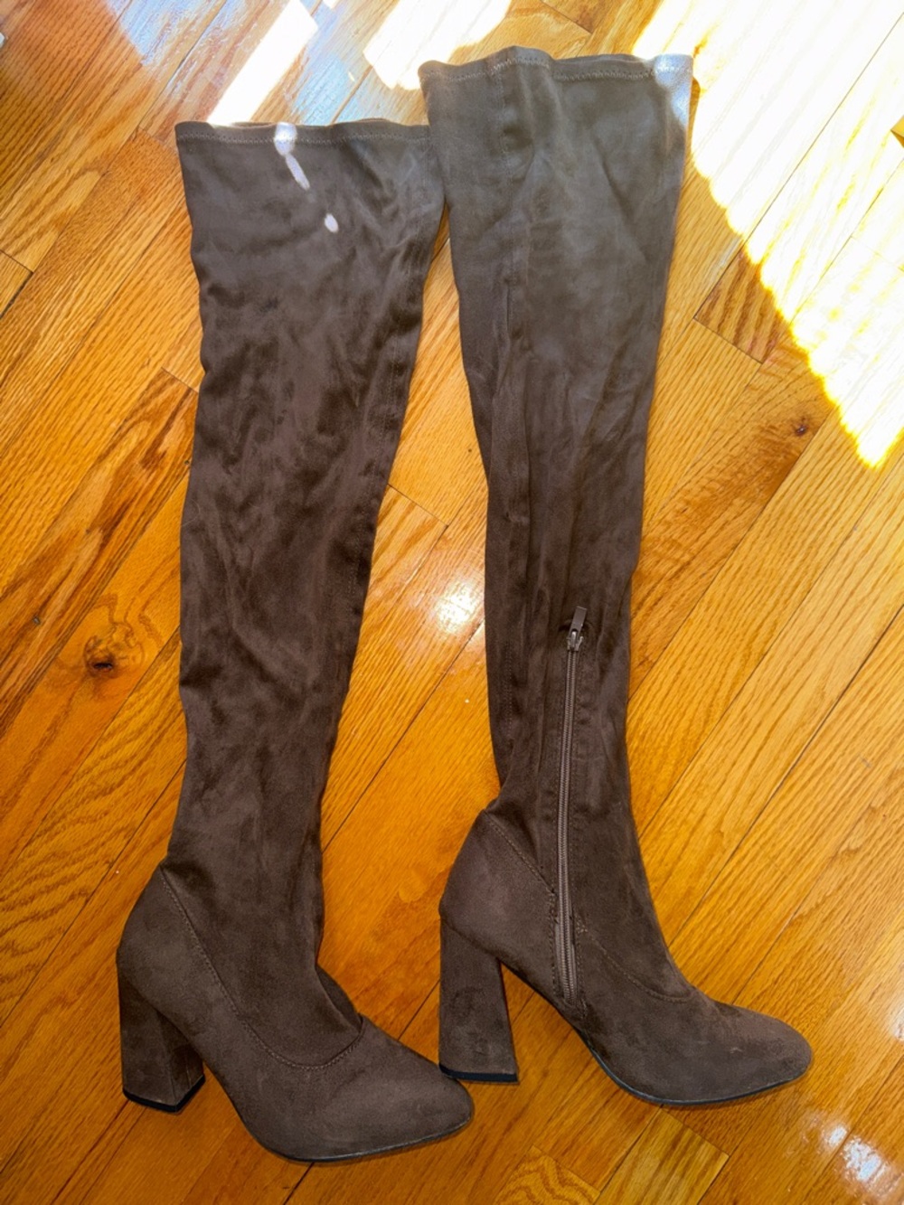 Women's Over-the-Knee Block Heel Boots in Dark Brown